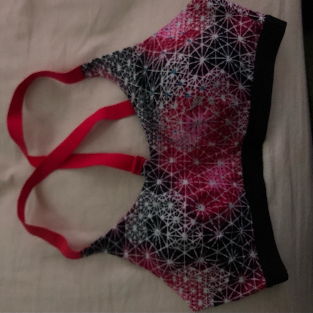 Victoria Secret • sports bra